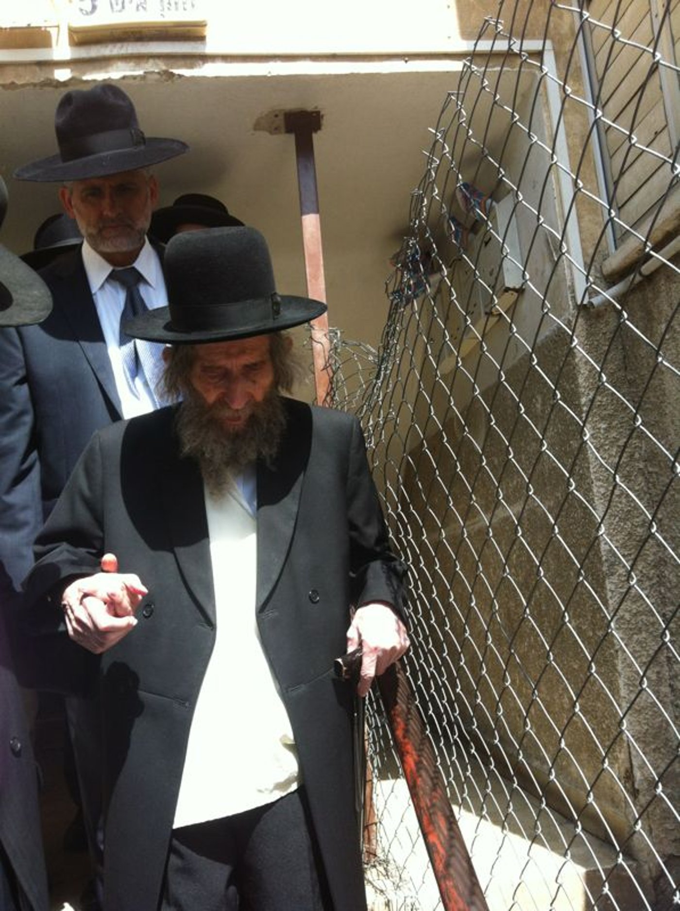 צפו: אלי ישי בביתו של הרב שטיינמן