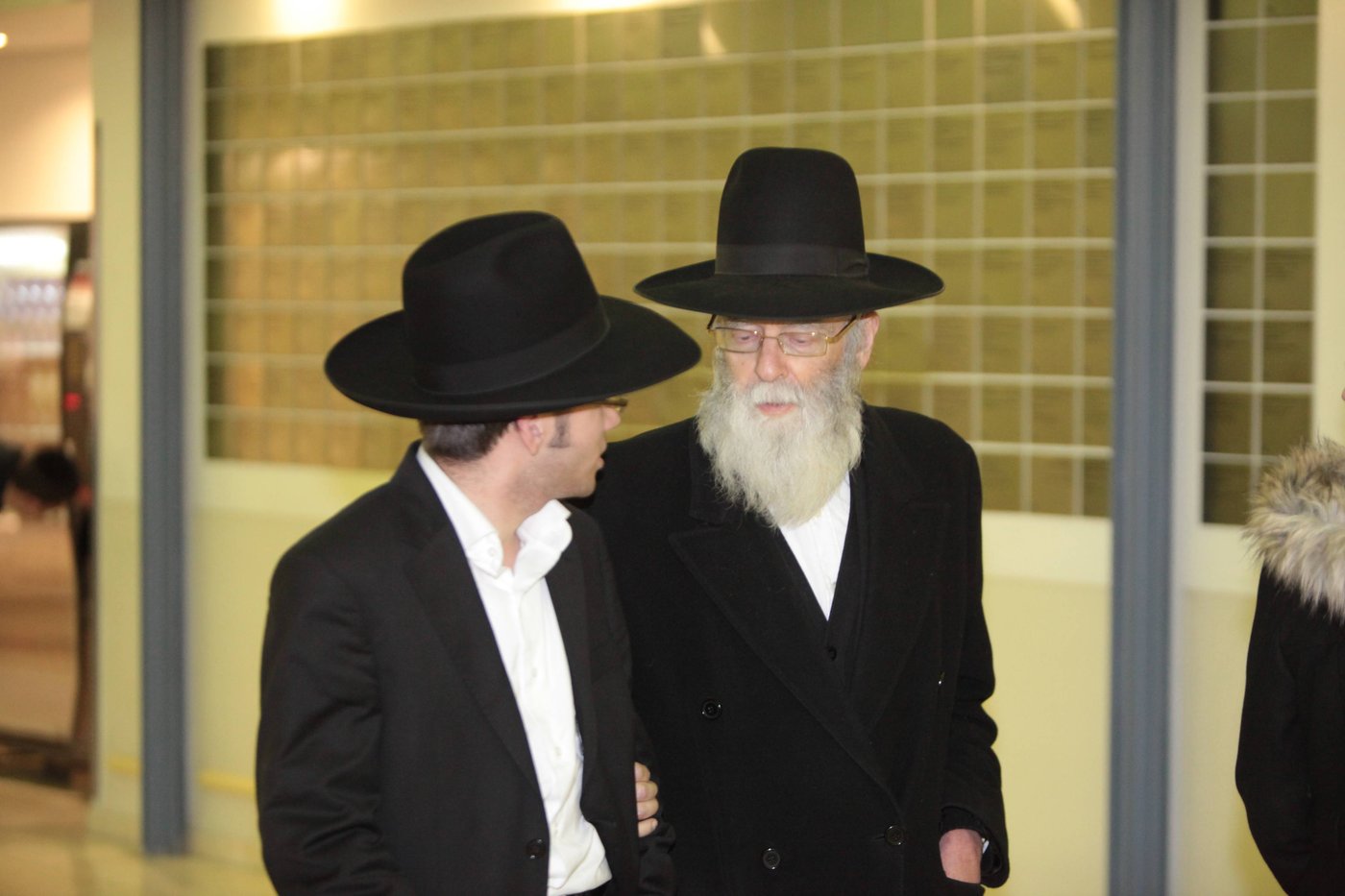 מסמך מרטיט: מה באמת קורה במקום בו מאושפז פוסק הדור?