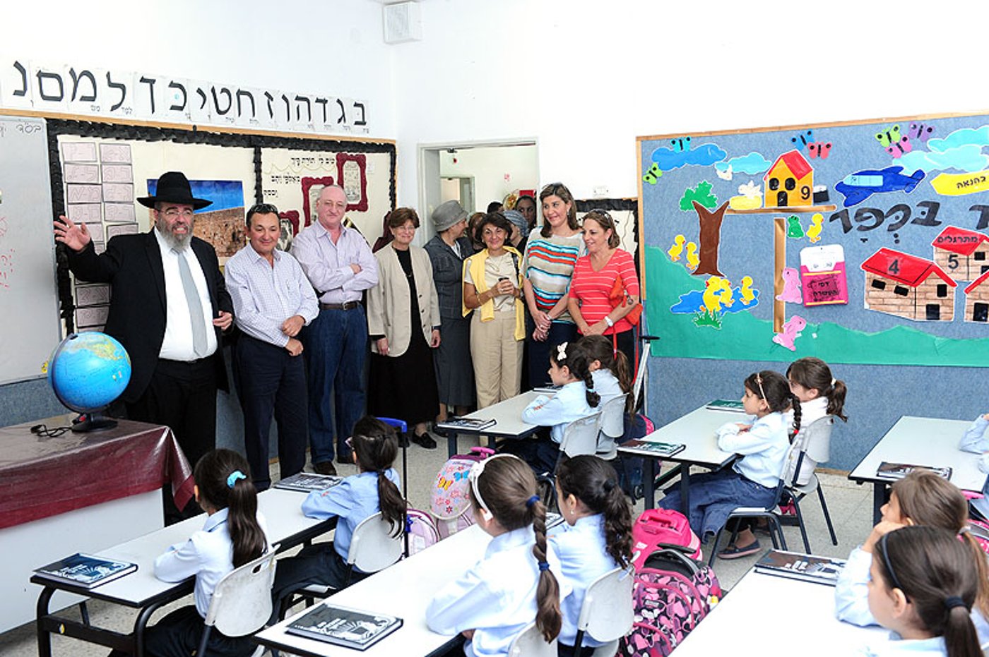 פריחה רוחנית דימונה: נחנך מרכז תורני