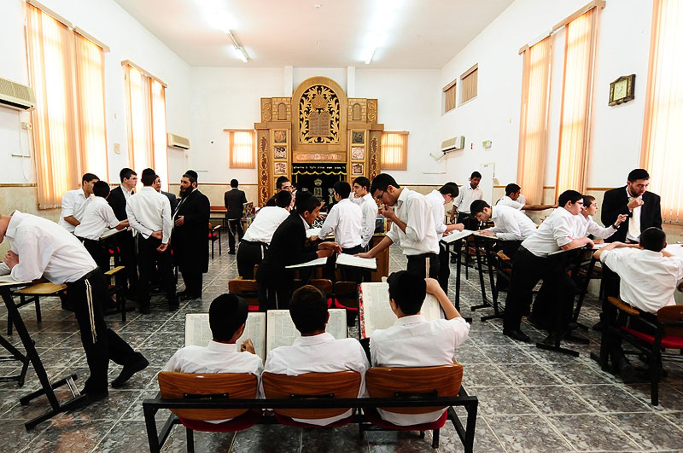 פריחה רוחנית דימונה: נחנך מרכז תורני