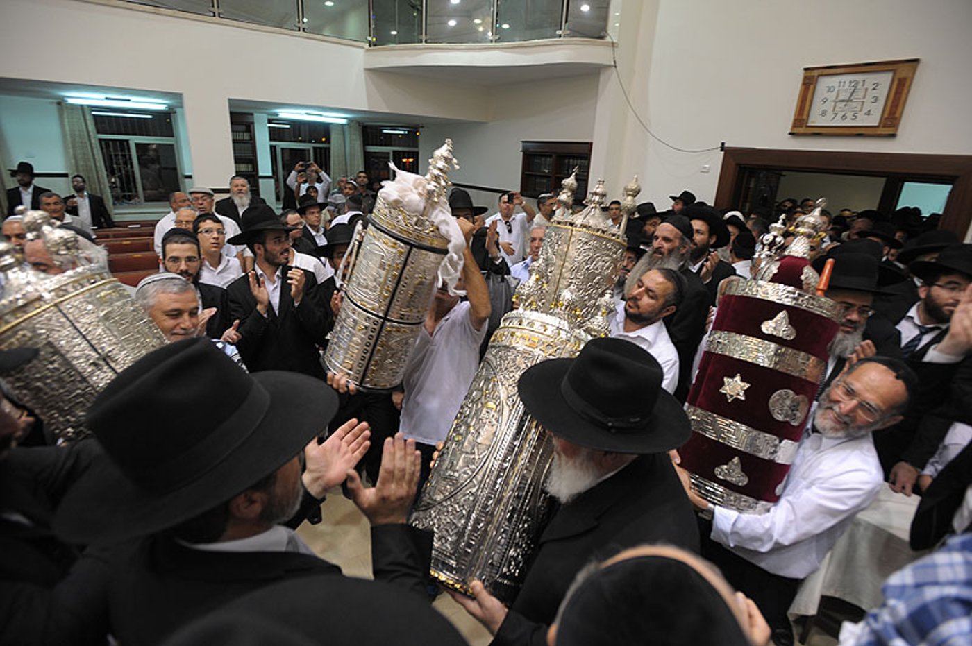 פריחה רוחנית דימונה: נחנך מרכז תורני