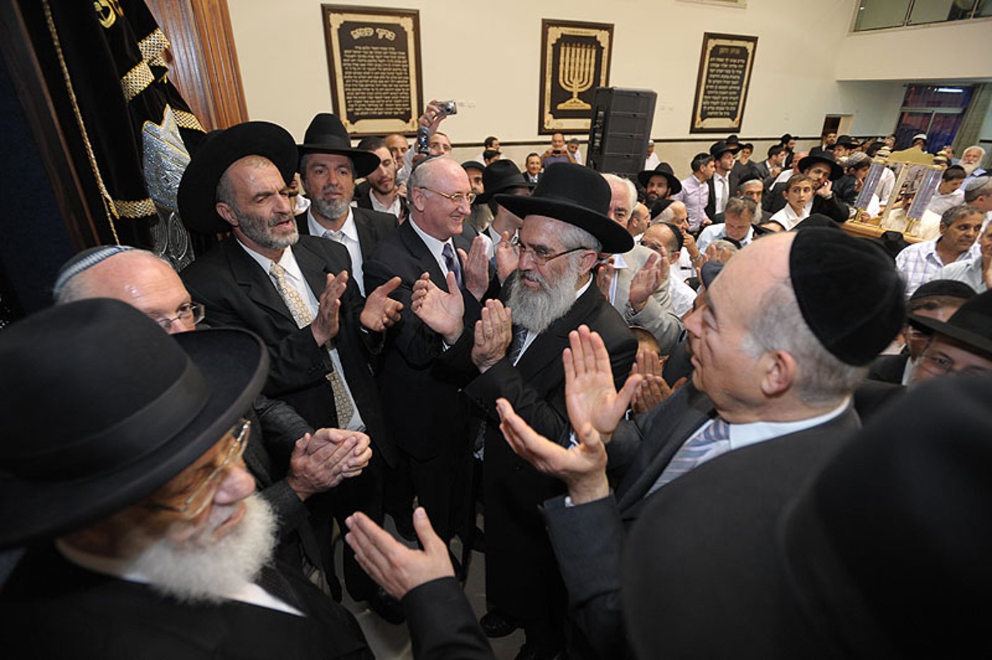 פריחה רוחנית דימונה: נחנך מרכז תורני