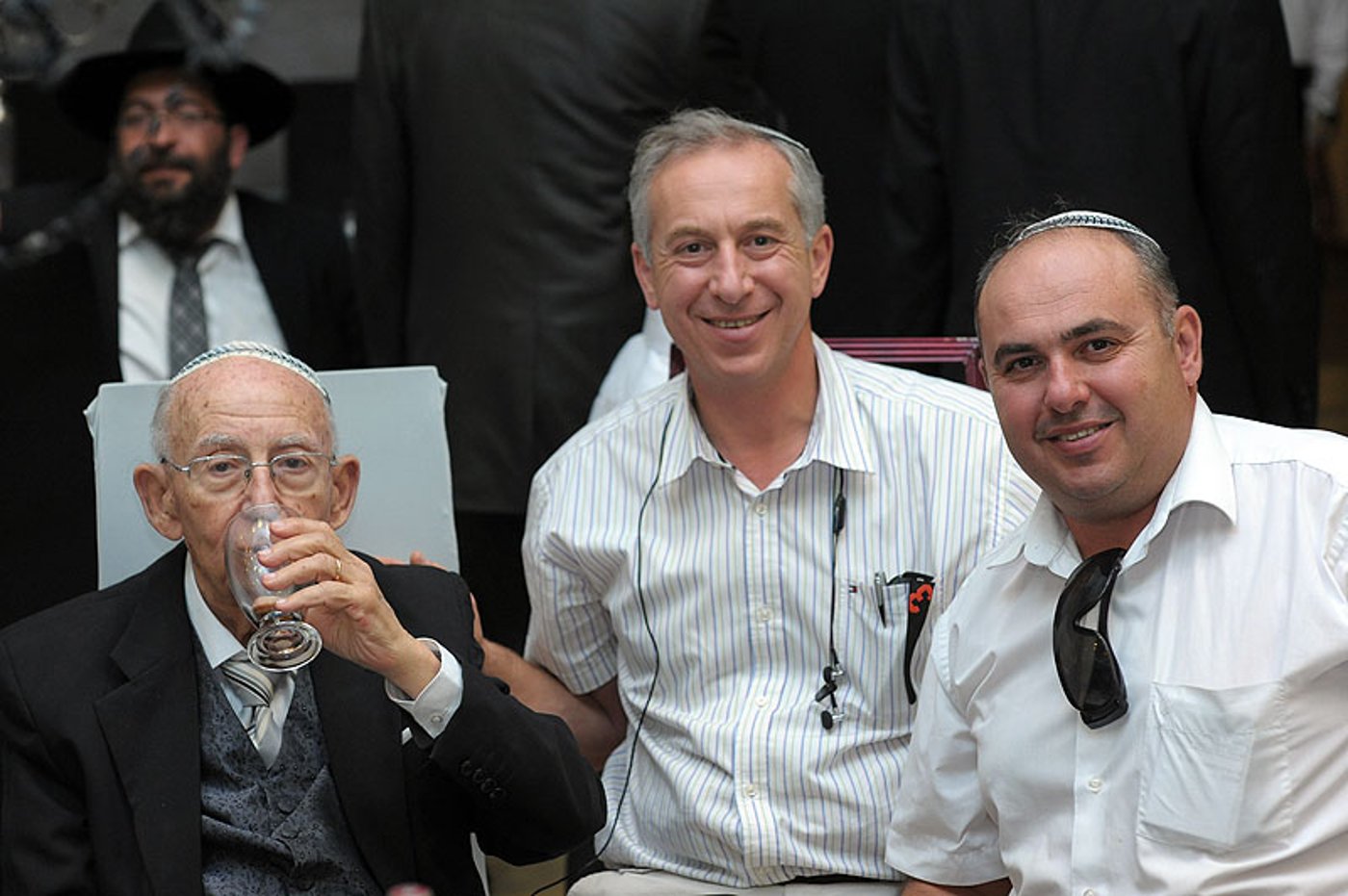 פריחה רוחנית דימונה: נחנך מרכז תורני