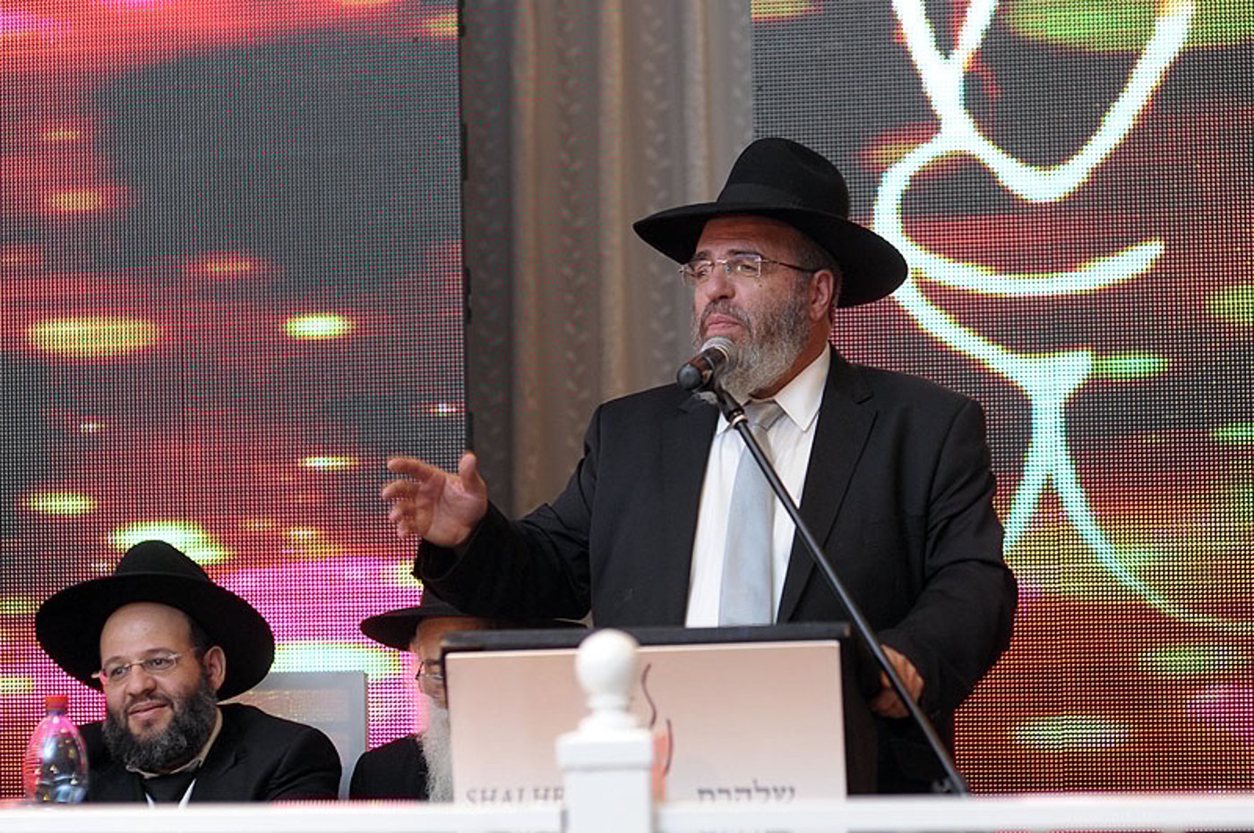 פריחה רוחנית דימונה: נחנך מרכז תורני