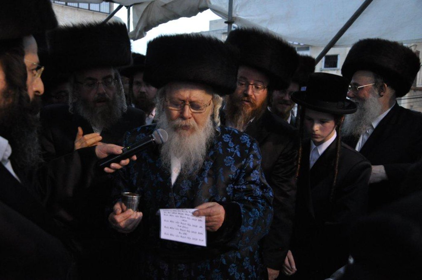 גלריה: חתונת נכדת האדמו"ר מנדבורנה זצ"ל
