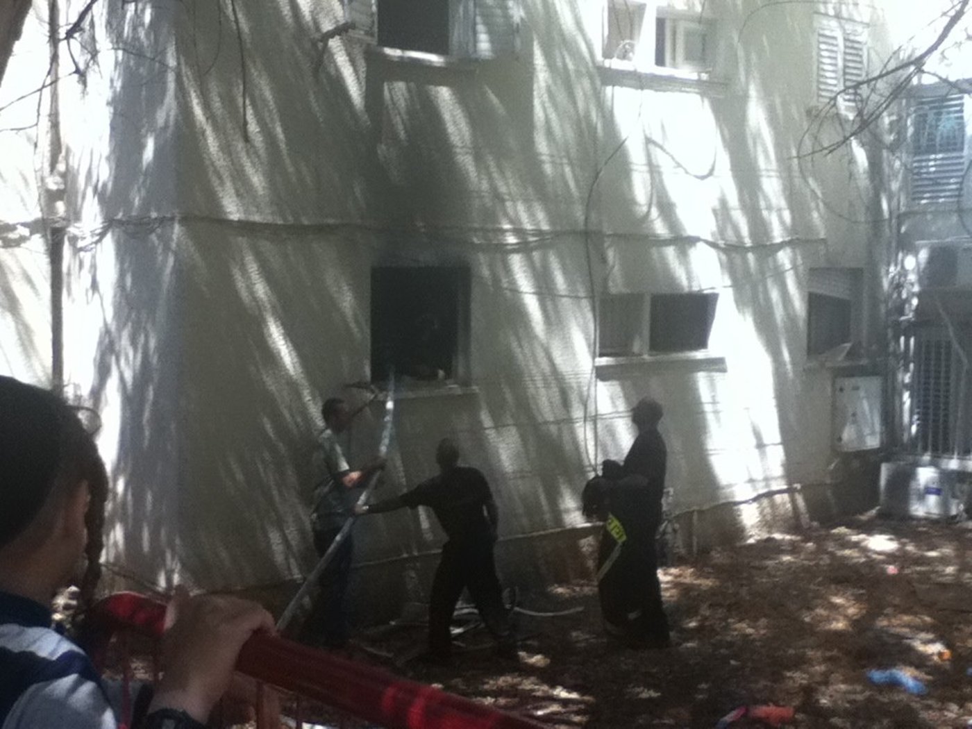 אש בבני-ברק: שריפה בבניין דירות בעיר