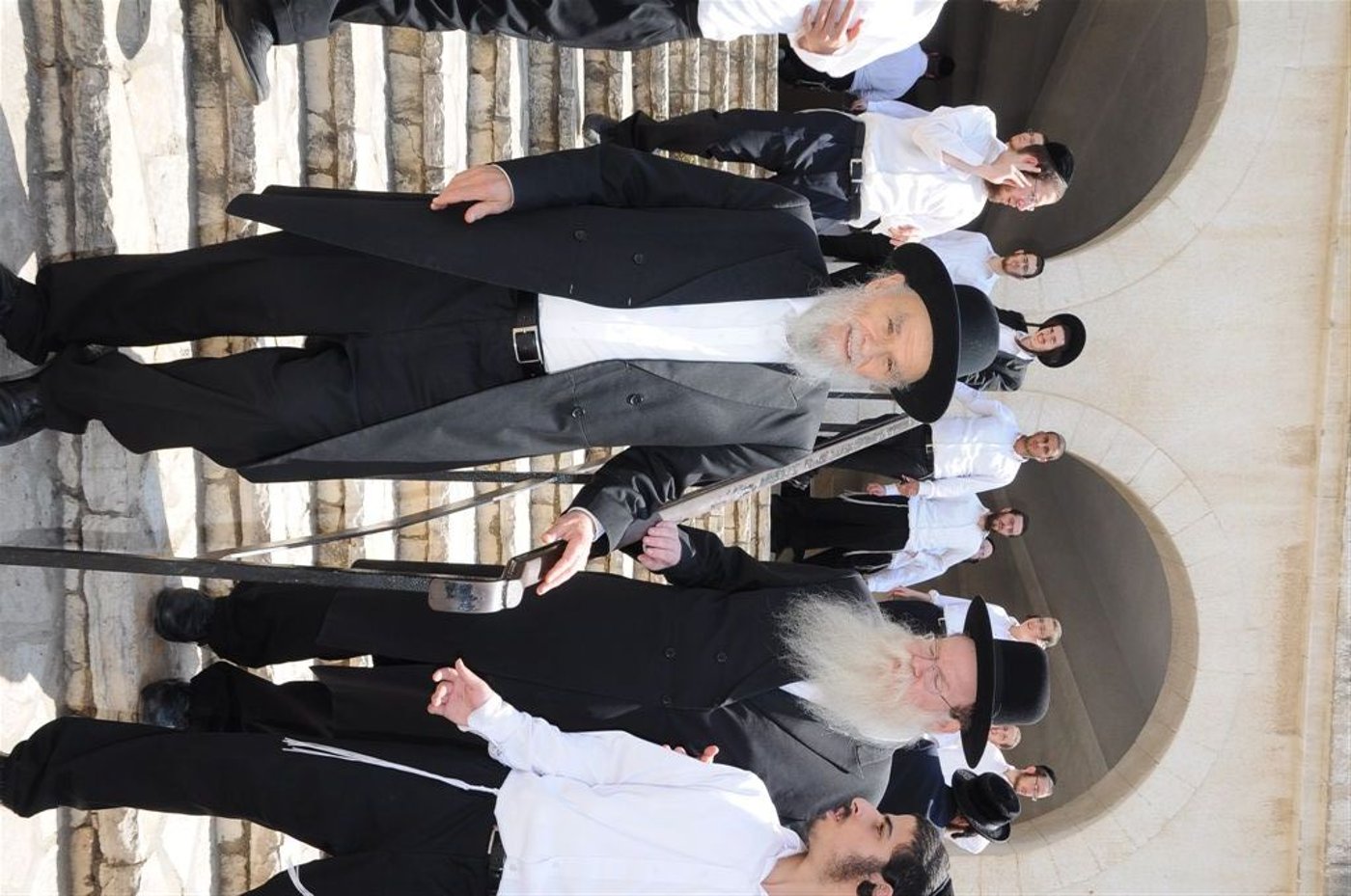 ראשי הישיבה הזמינו והאדמו"ר מצאנז ביקר בהיכל ישיבת סלבודקא