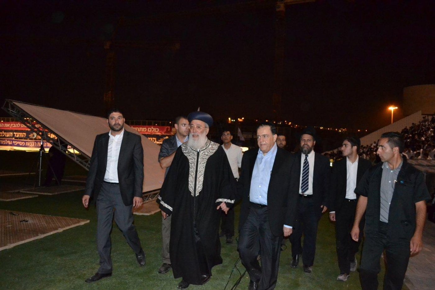 מעמד הרבבות במעמד סיום הש"ס באצטדיון טדי • גלרית ענק