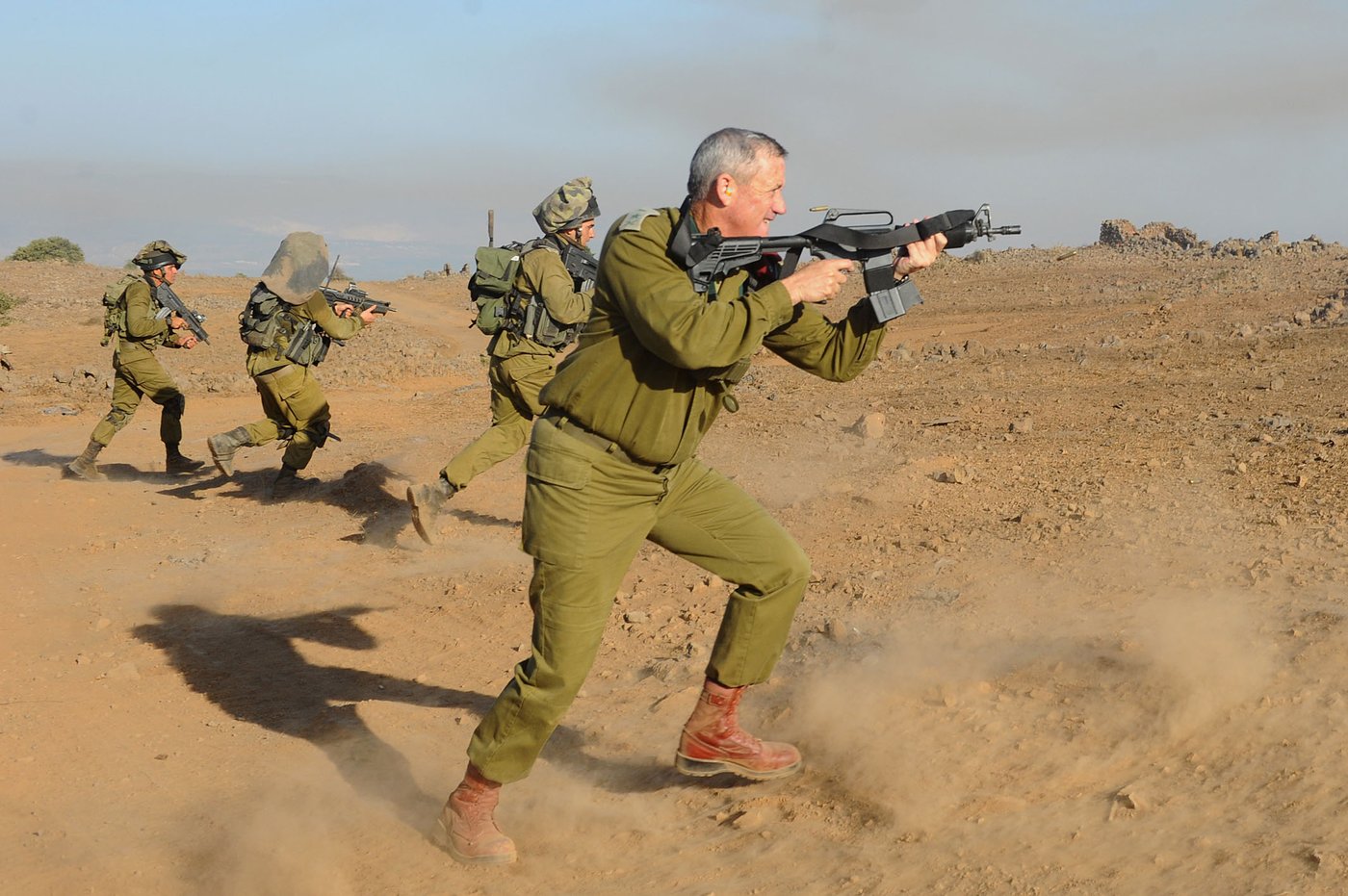 צפו: הרמטכ"ל מסתער עם הלוחמים
