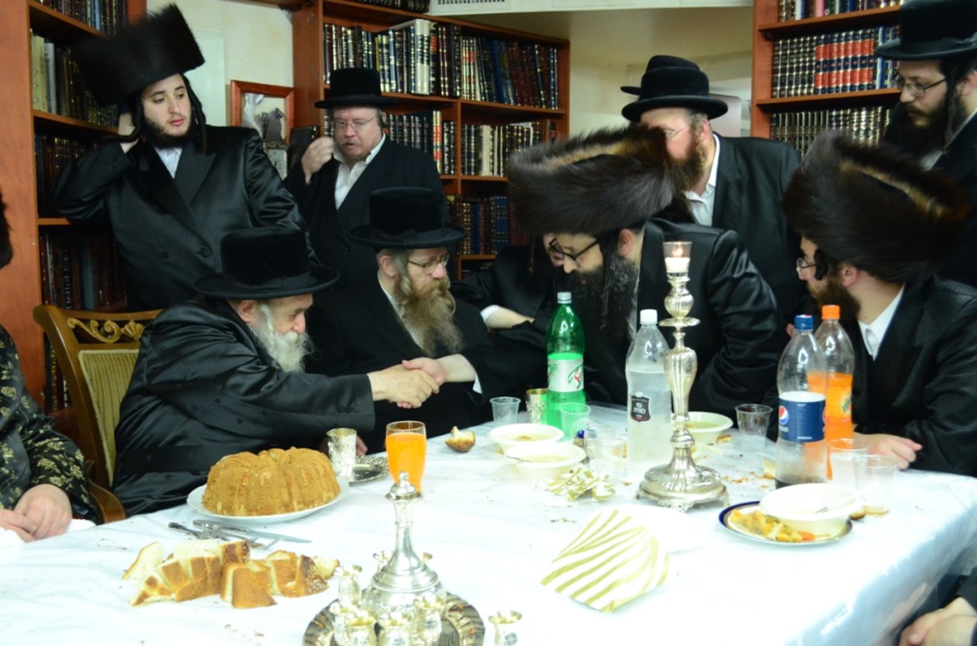 שמחת ויז'ניץ-סאטמר: צפו בגלריה
