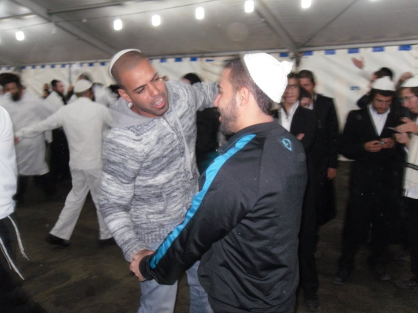 אומן: מתקשים להיפרד מרבינו