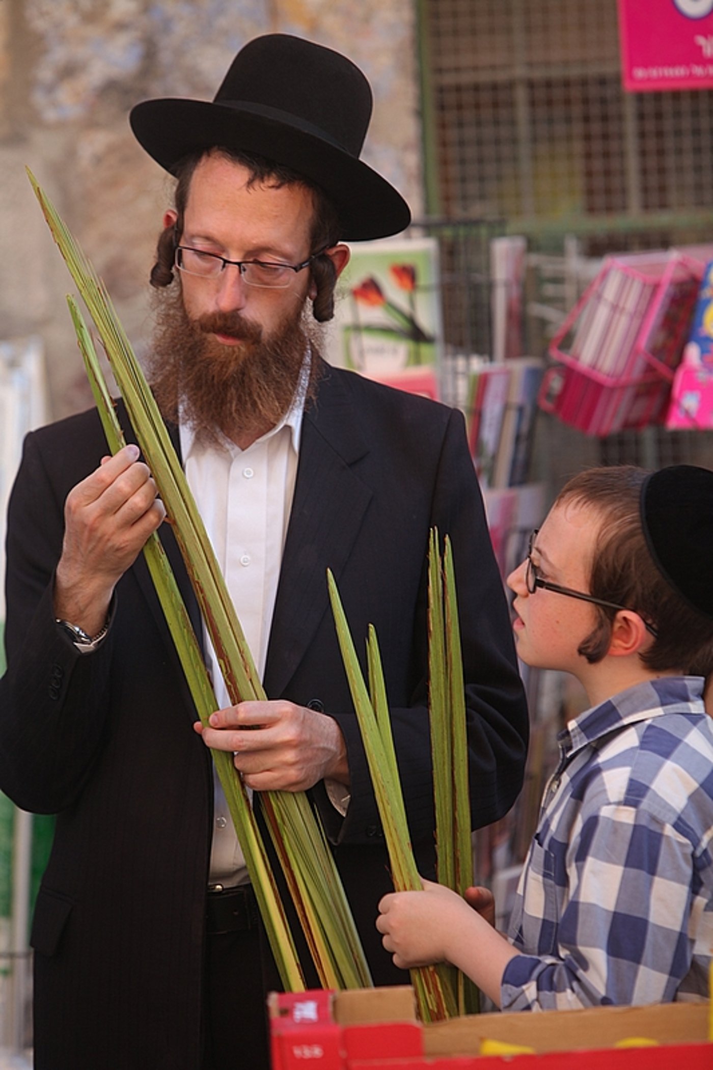 וּלְקַחְתֶּם לָכֶם ● שוק ה-4 מינים בירושלים, תיעוד חג