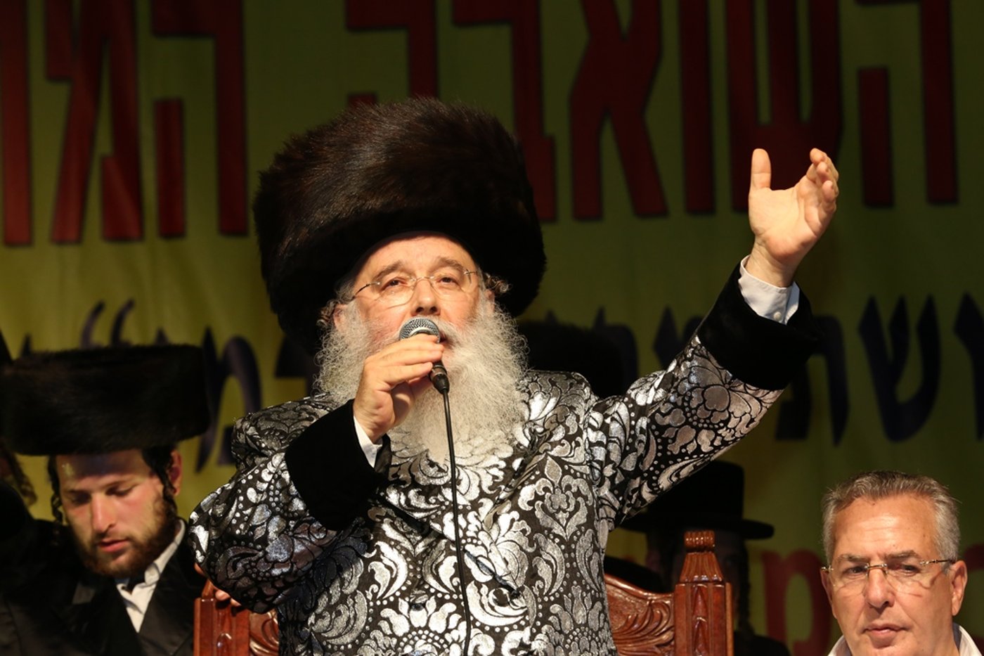 30 אלף איש השתתפו בשמחת בית השואבה של חסידות מישקולץ