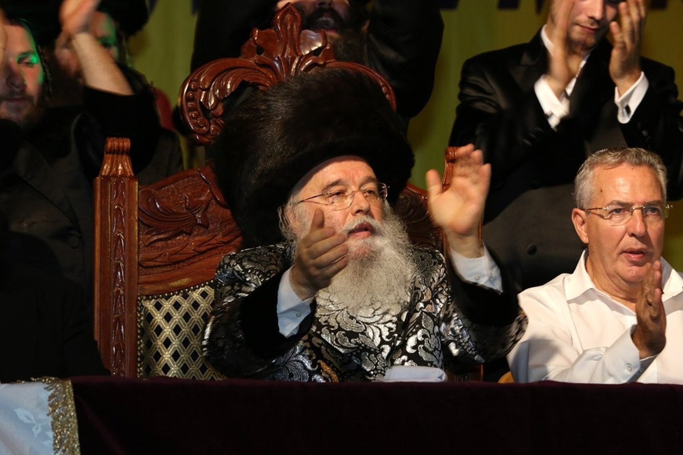 30 אלף איש השתתפו בשמחת בית השואבה של חסידות מישקולץ