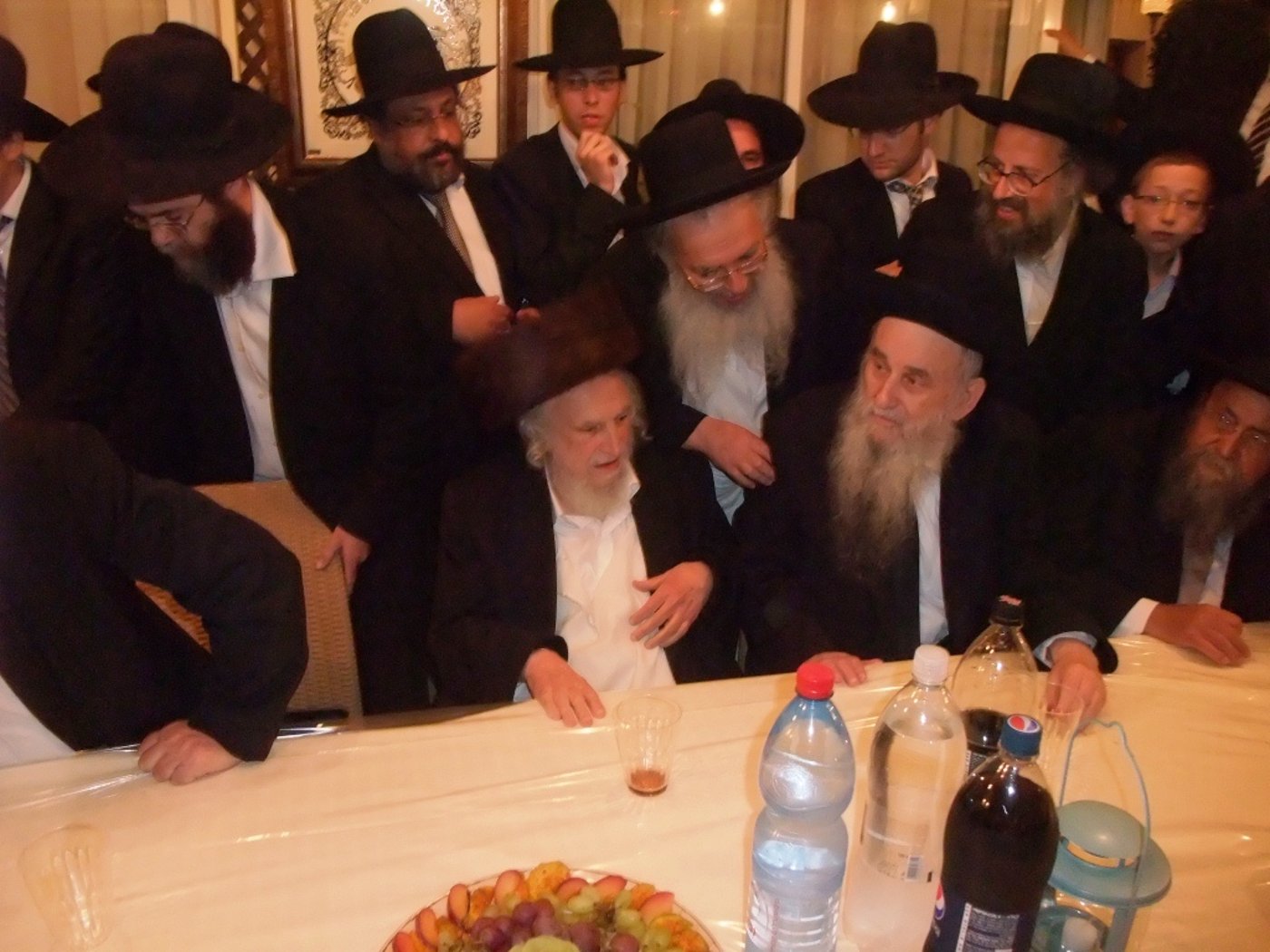 ראשי ישיבות בסוכת הרב שמואל אויערבך ● תיעוד