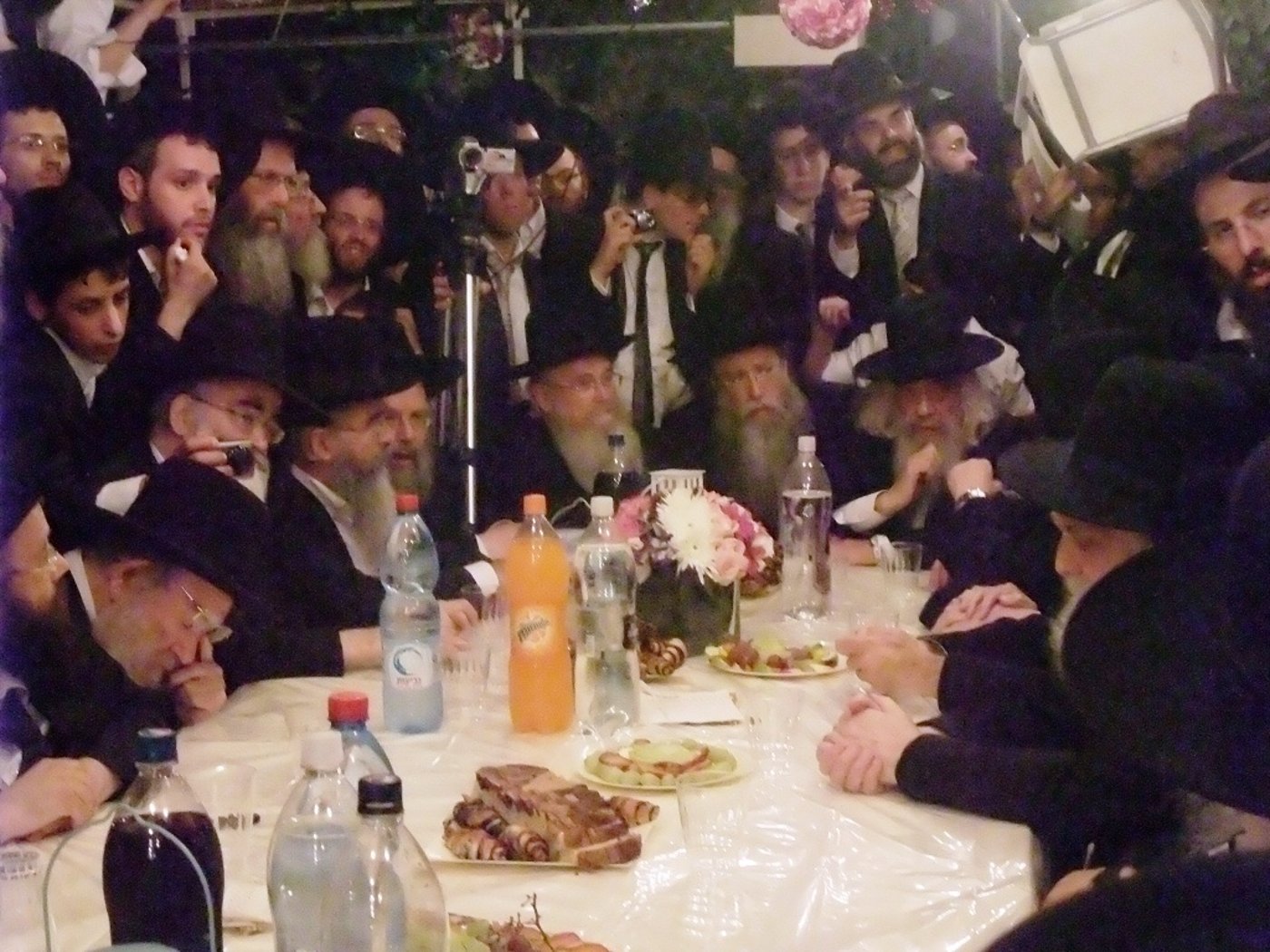 ראשי ישיבות בסוכת הרב שמואל אויערבך ● תיעוד