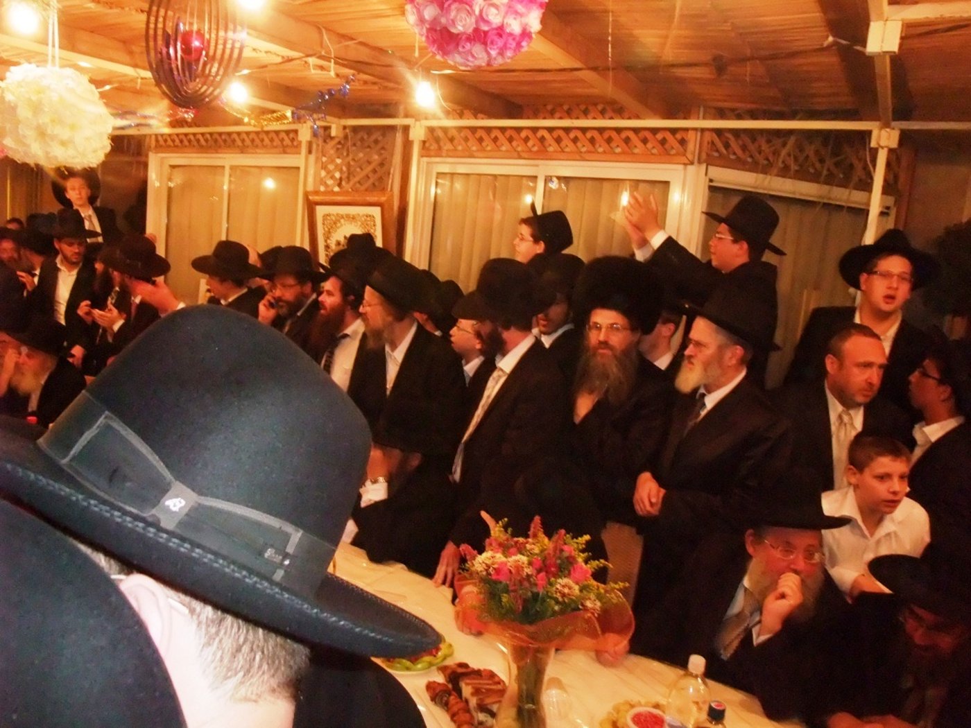 ראשי ישיבות בסוכת הרב שמואל אויערבך ● תיעוד