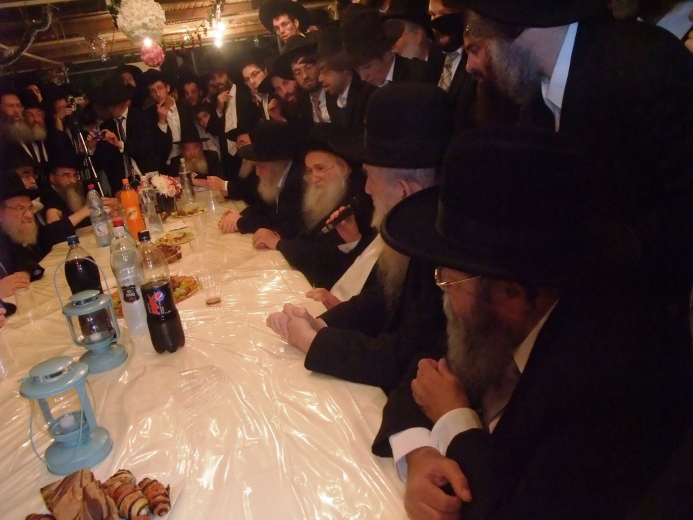 ראשי ישיבות בסוכת הרב שמואל אויערבך ● תיעוד