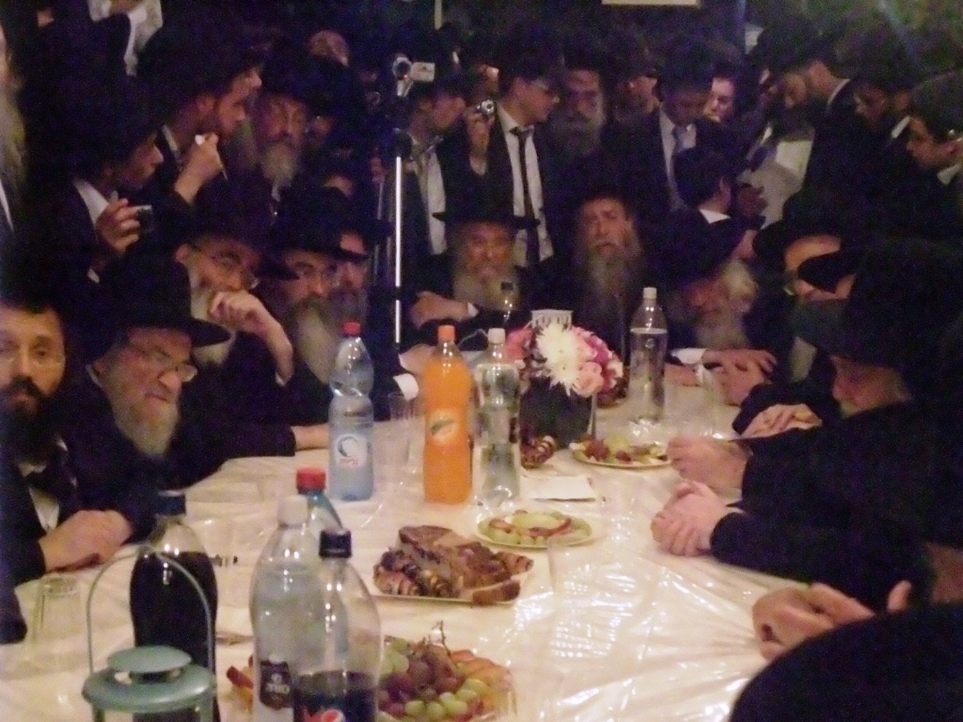 ראשי ישיבות בסוכת הרב שמואל אויערבך ● תיעוד