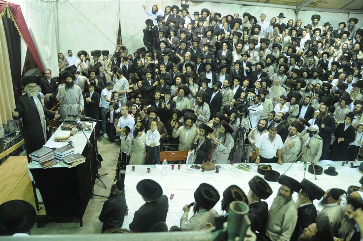 לכבוד רבי נחמן מברסלב: שמחה בשובו בנים
