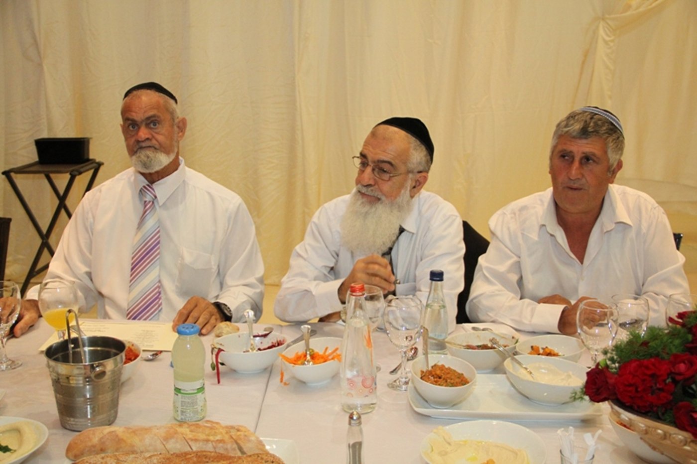 בצל המתח: השר ישי פגש את פעילי ש"ס במועצות האיזוריות