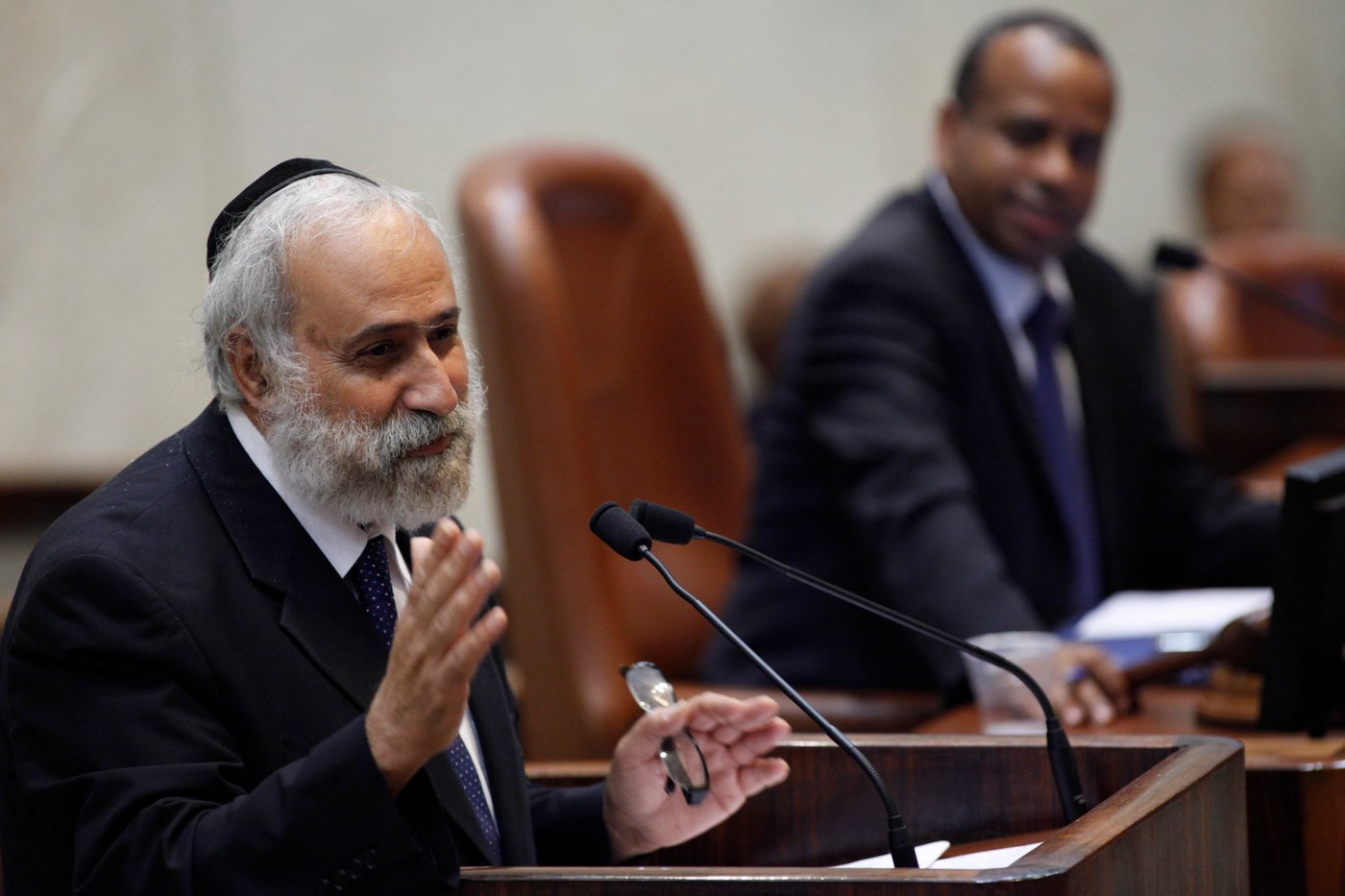 תיעוד: כך חברי הכנסת פזרו את עצמם