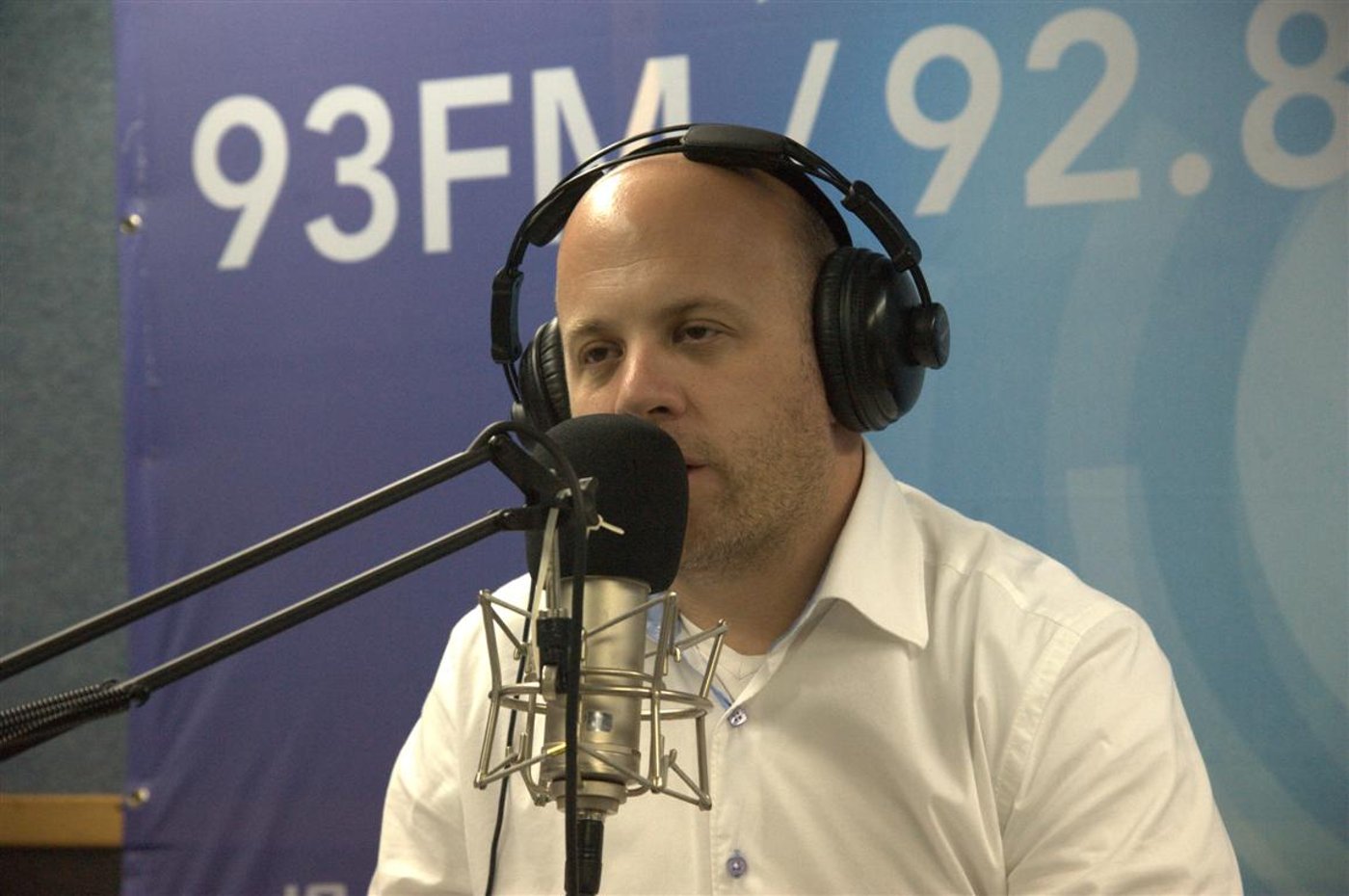 התוכנית המלאה: מנחם טוקר חזר למוצ"ש חי