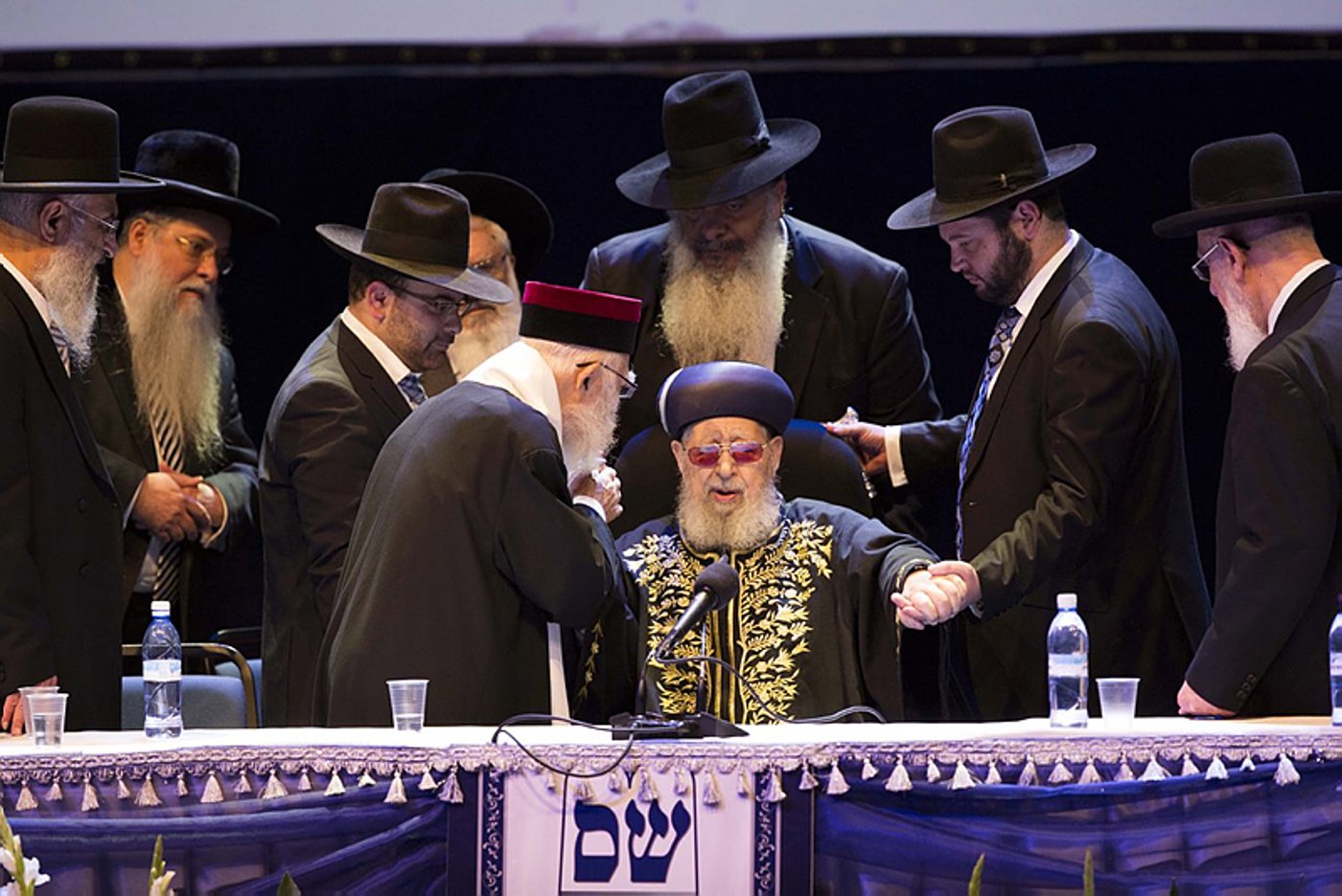הרב שלום כהן: בשלטון מכינים ממזרים לדור הבא