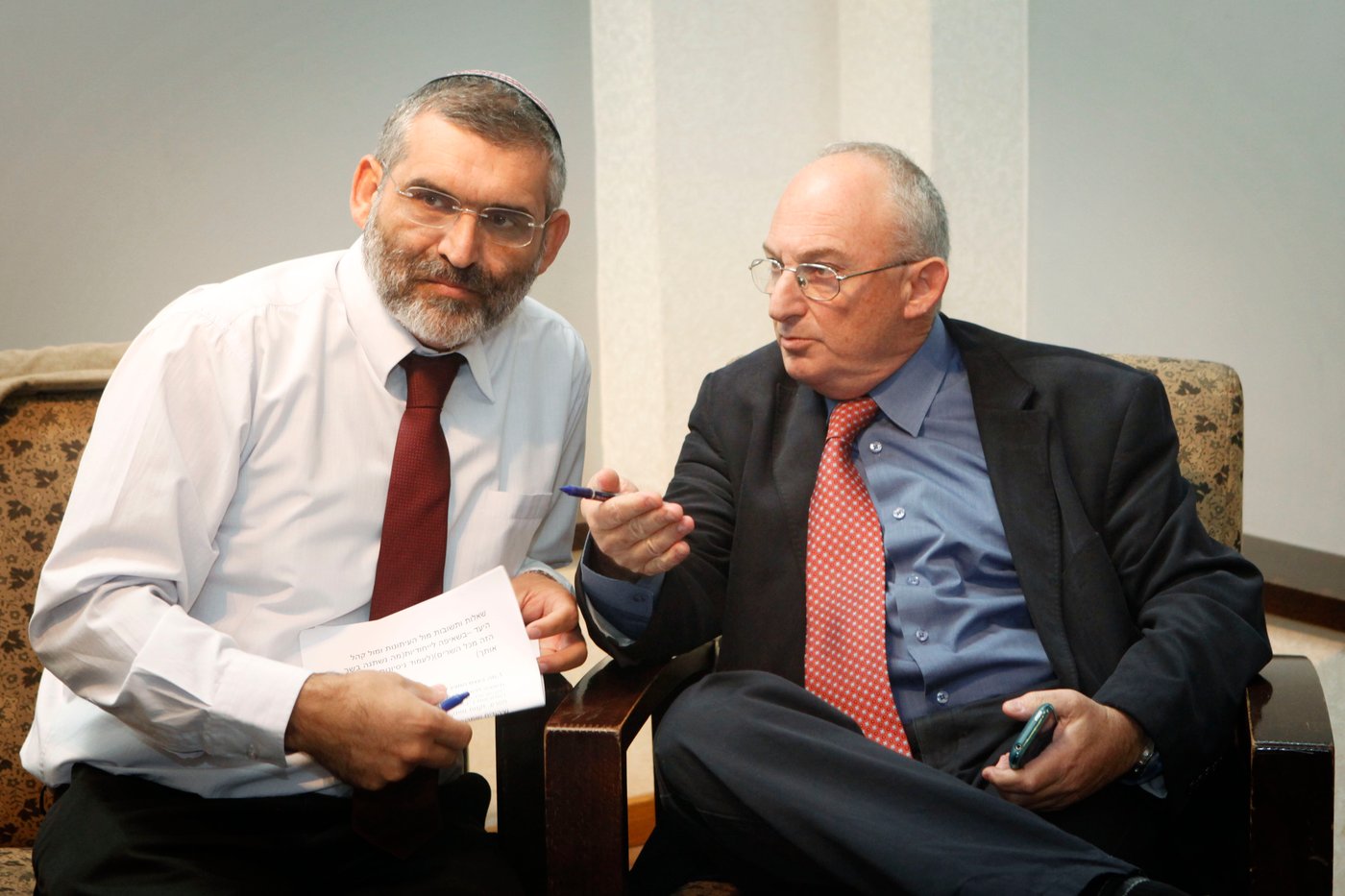 הדילים שהתפוצצו: מאחורי הקלעים של מפלגת הימין החדשה