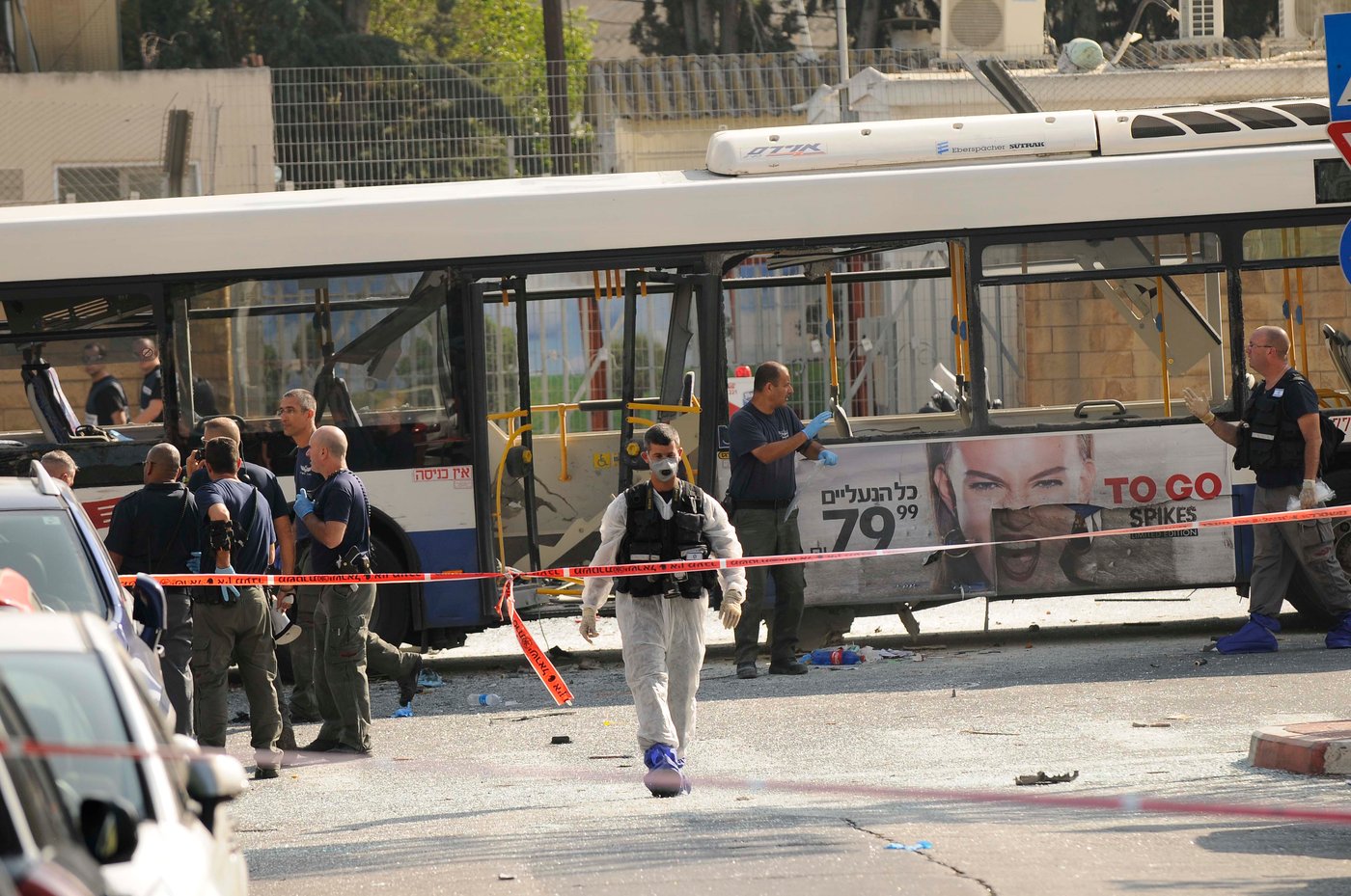 תיעוד: זירת הפיגוע בתל אביב