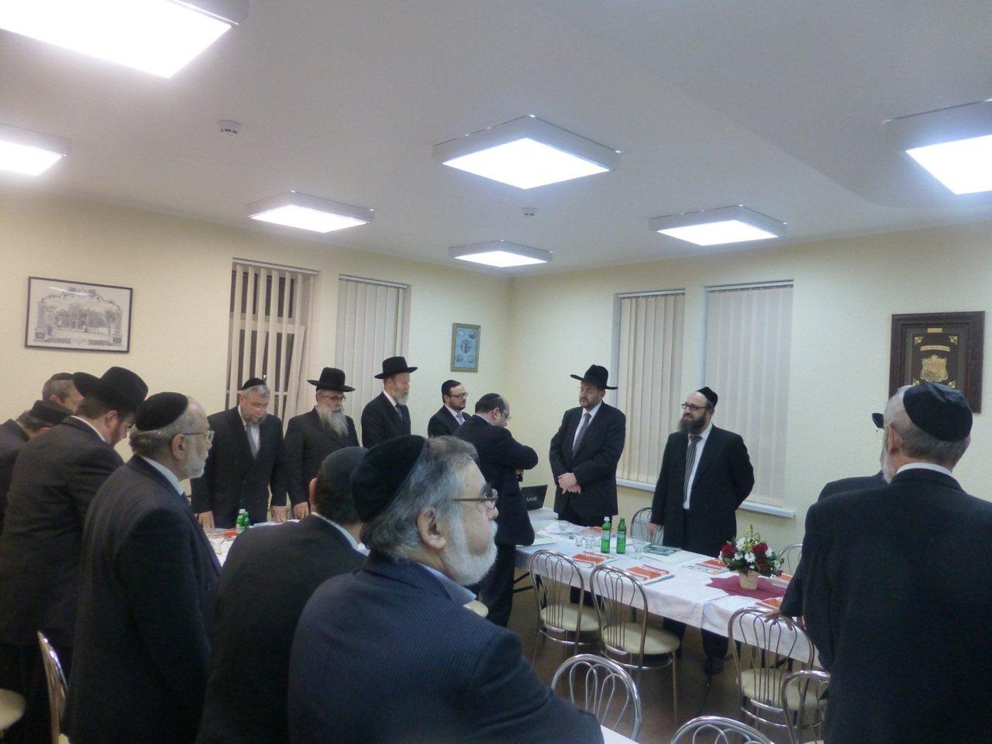 רבני אירופה: לא להבלגה לטרור ואנטישמיות; עת מלחמה היא ליעקב
