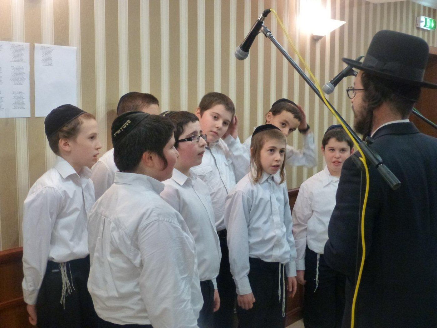 רבני אירופה: לא להבלגה לטרור ואנטישמיות; עת מלחמה היא ליעקב