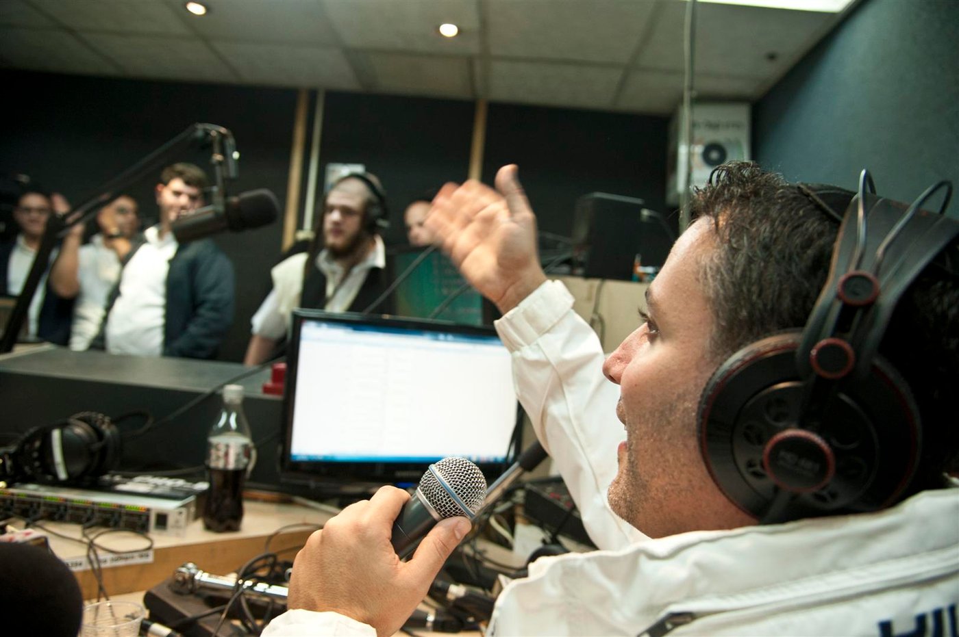 האזינו: יניב בן משיח מדבר על הכל
