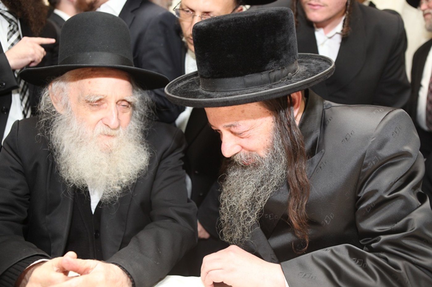 הדחת מנחם כרמל מ'דגל': אלפים באו לתמוך • תיעוד