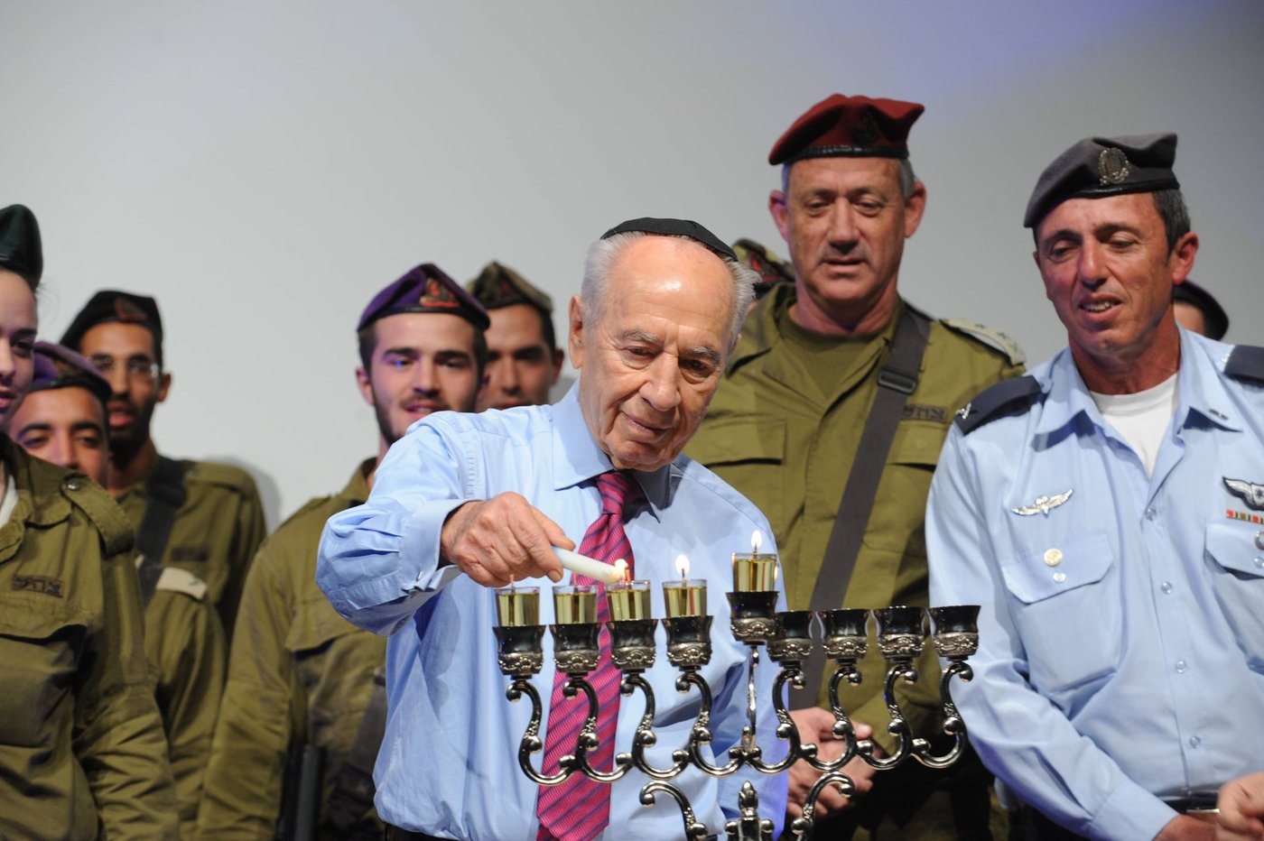 תיעוד: ליברמן עם כיפה, ולא בקמפיין של ש"ס