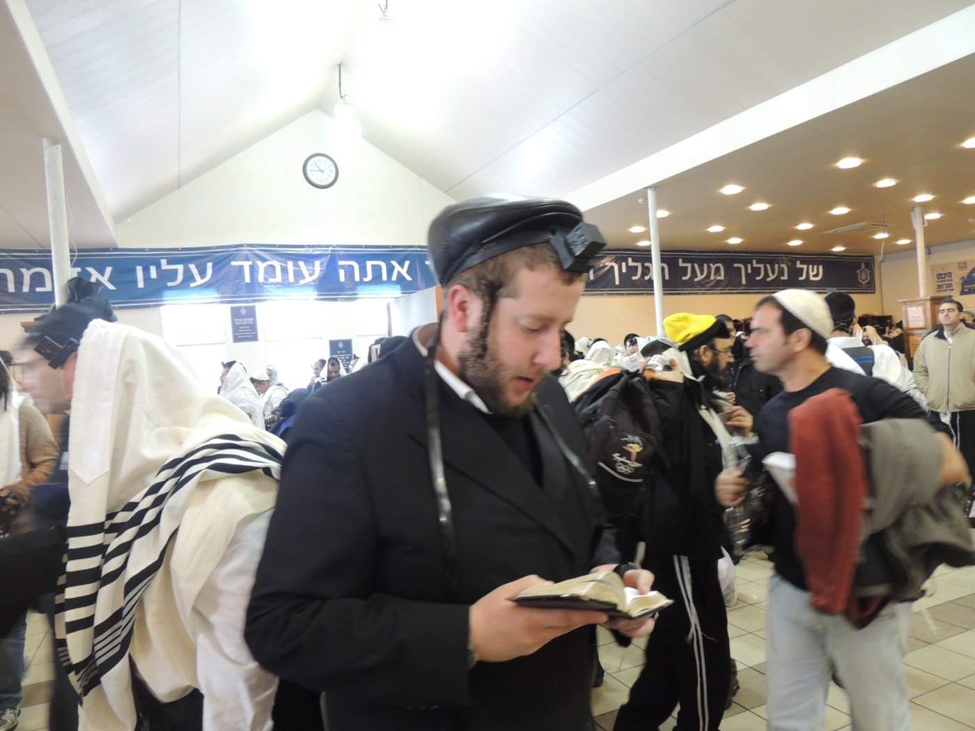 אומן בלבן: חוגגים חנוכה הכי קרוב לרבי נחמן