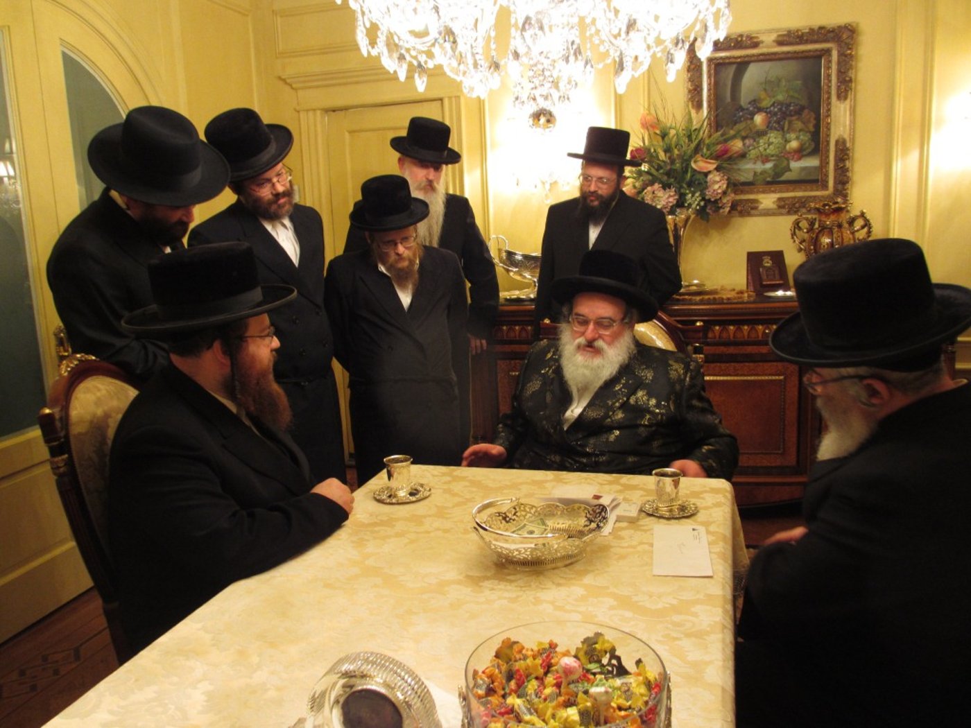 גלריה: פגישת האדמו"ר מויז'ניץ והאדמו"ר מסאטמר