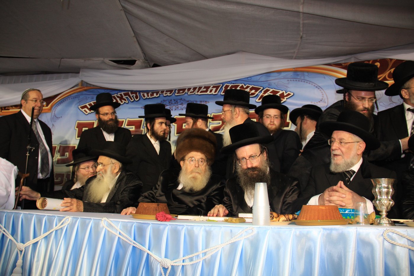 מראות חייו של האדמו"ר מסאדיגורא זצ"ל • גלריה