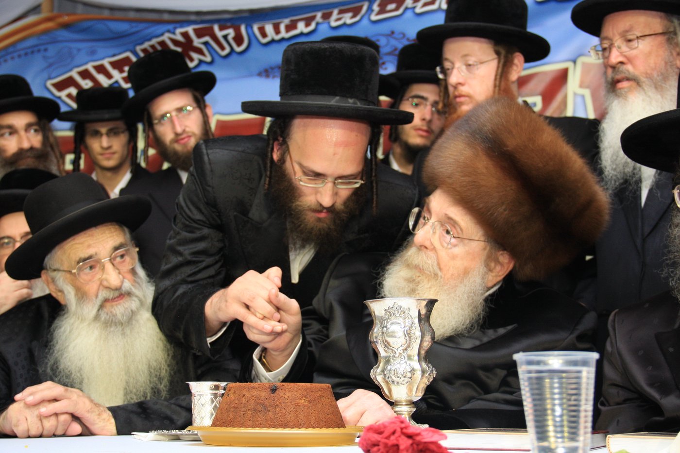 מראות חייו של האדמו"ר מסאדיגורא זצ"ל • גלריה