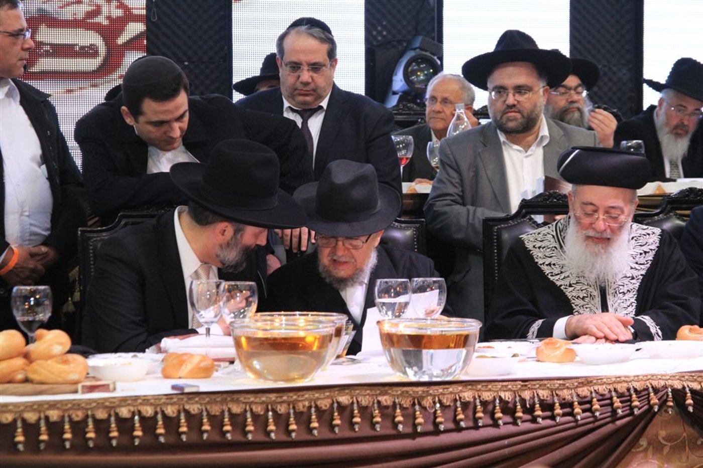 צפו: אריה דרעי מתדרך פעילים בדרום