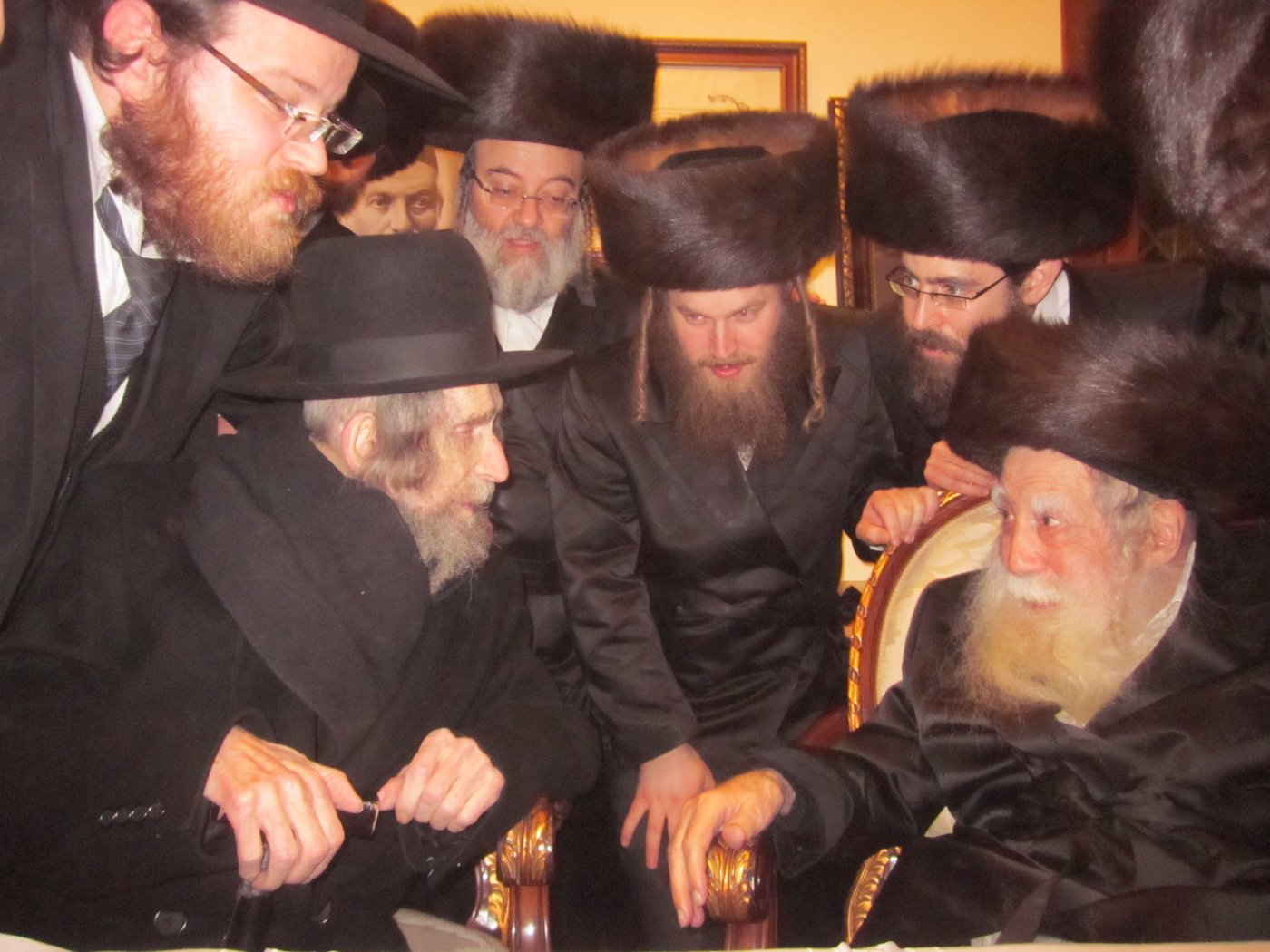 צפו: פגישת הרב שטיינמן והאדמו"ר מערלוי