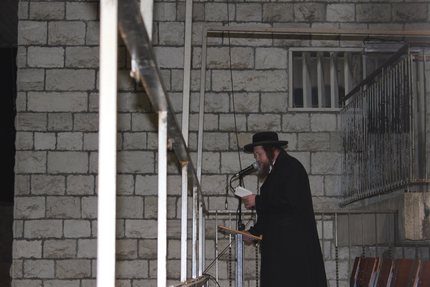 תיעוד: אלפים ב'תיקון חצות' על גזירת הגיוס