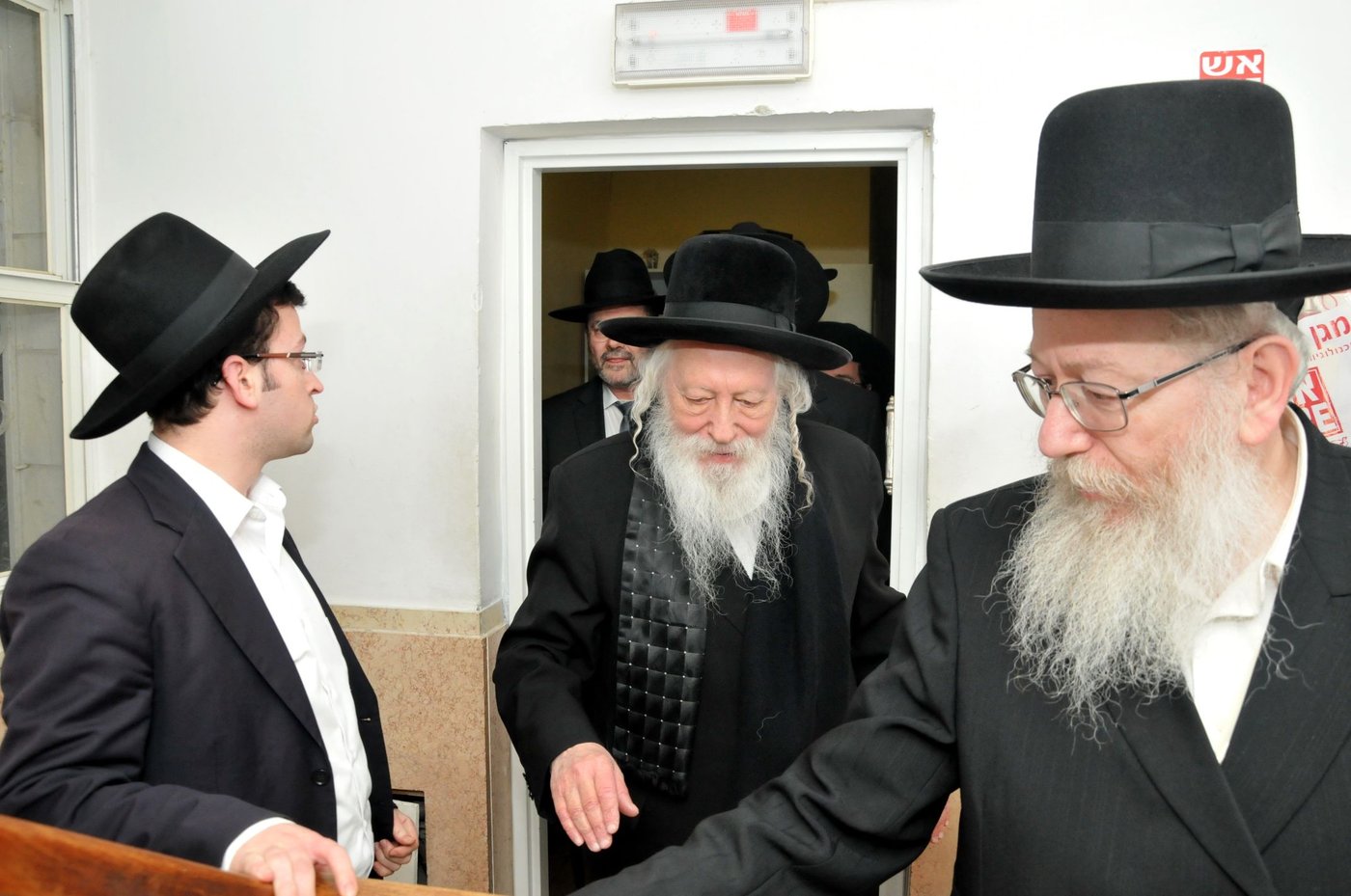 בעקבות הביקור: הגר"ש אויערבך במכתב להצביע ג'