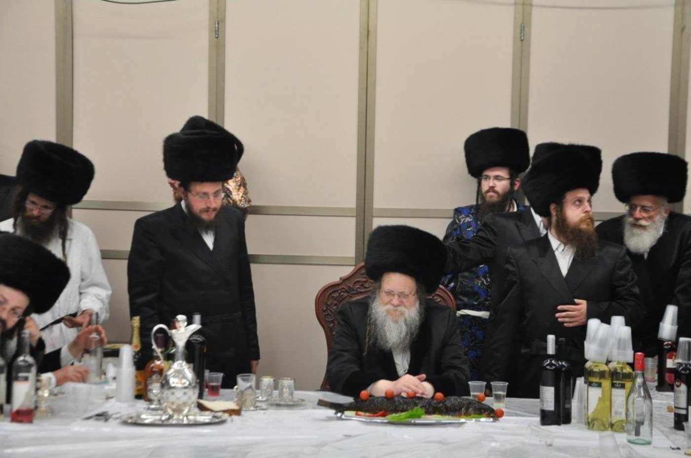 שמחת פורים בבני-ברק: ה'טישים' בחצרות חסידים