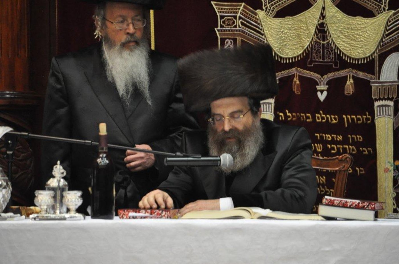שמחת פורים בבני-ברק: ה'טישים' בחצרות חסידים