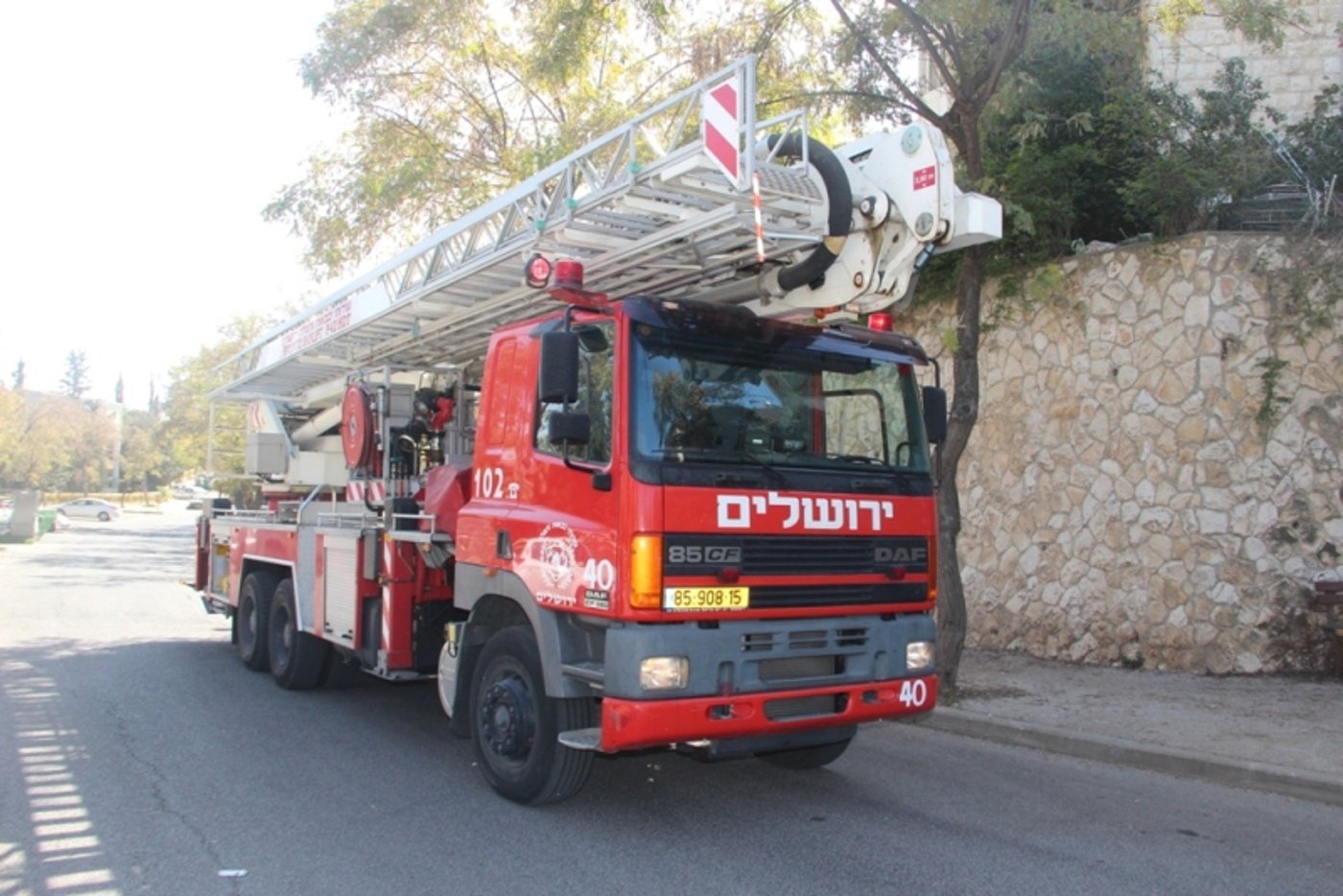 צפו: הבית נשרף, תמונת הרב לא נפגעה