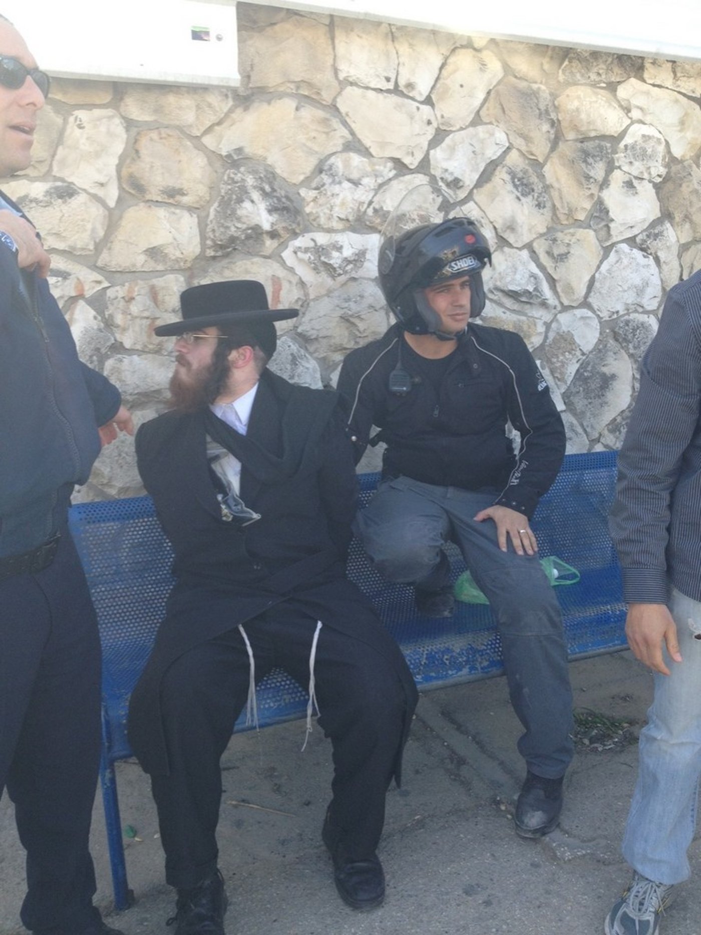 ירושלים: הסיקריקים הפגינו נגד חילולי קברים, 7 נעצרו