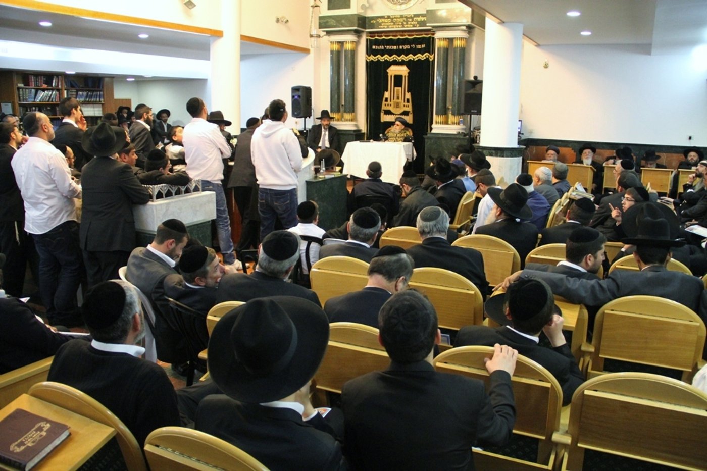 גלריה: אזכרה לאביו של אריה דרעי