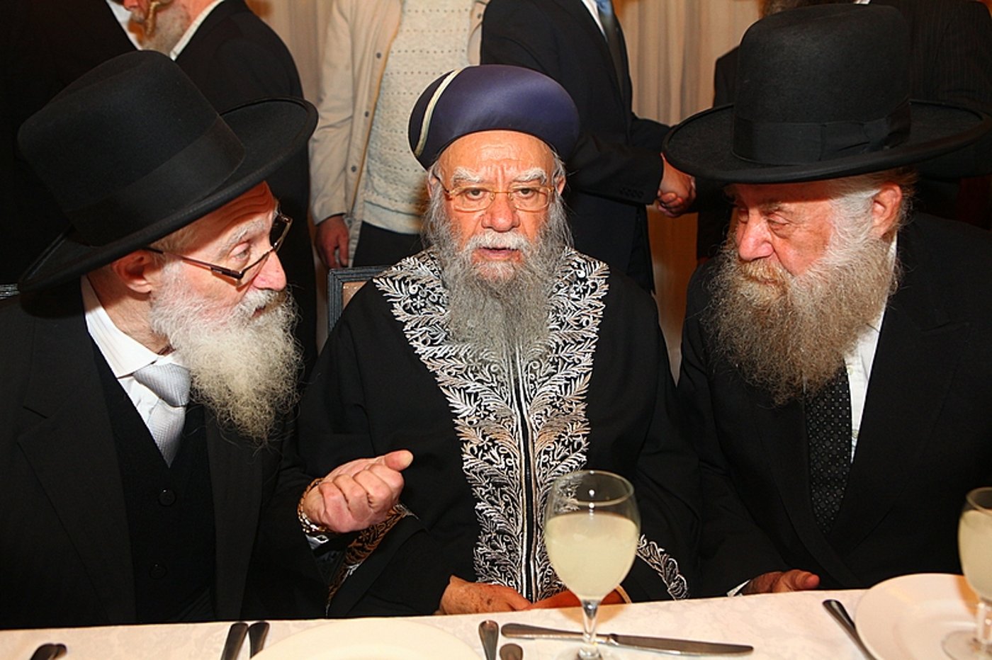 תמונות מחייו של הגאון הרב יעקב יוסף