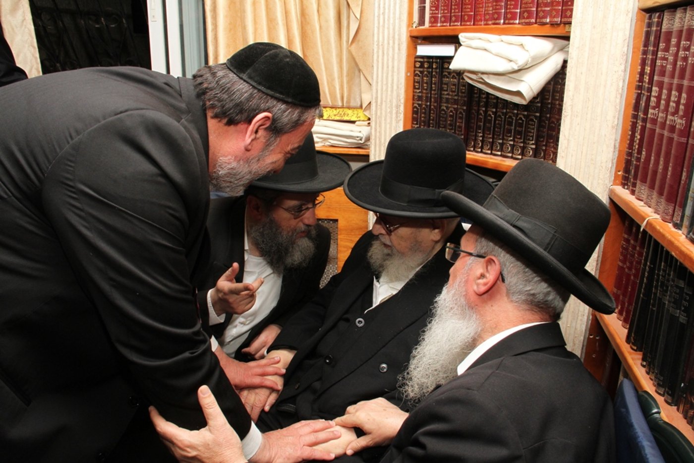 תיעוד: מנחמים את משפחת יוסף